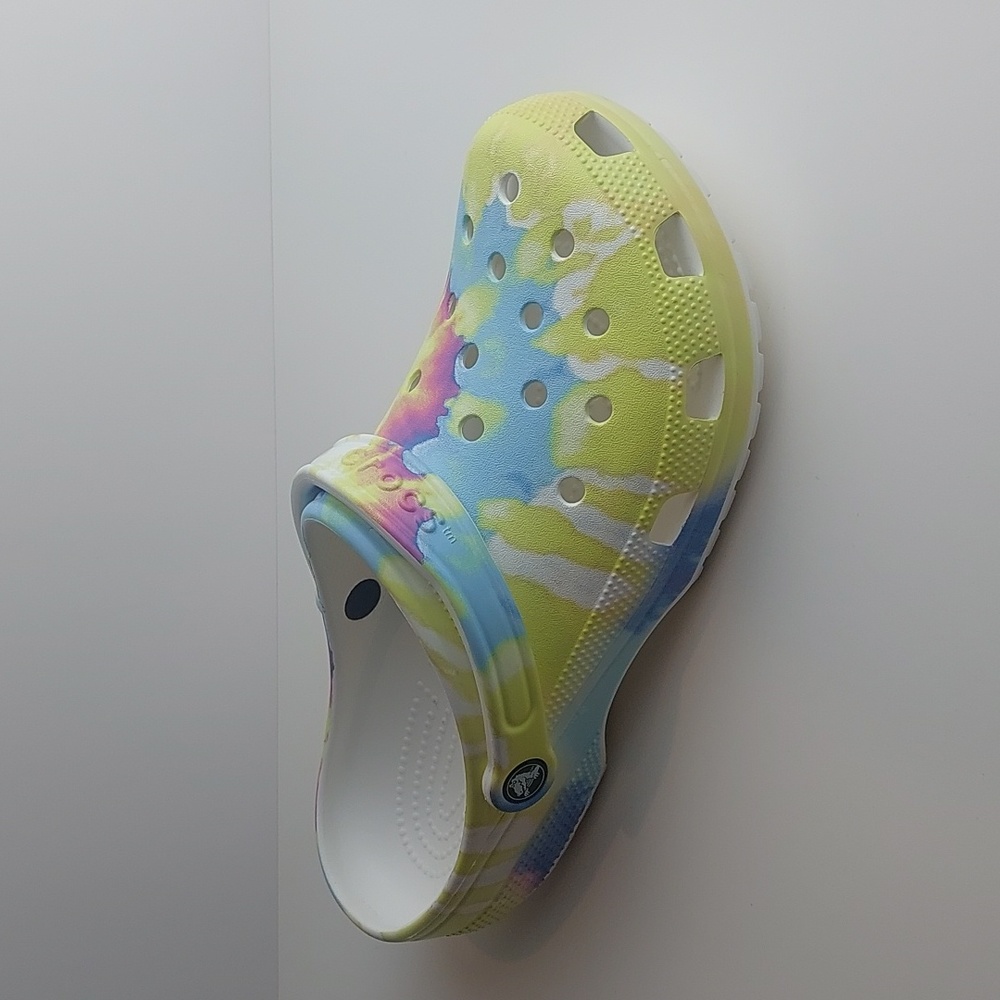 Crocs Classic tie Dye Graphic clog size women's 12 mens 10